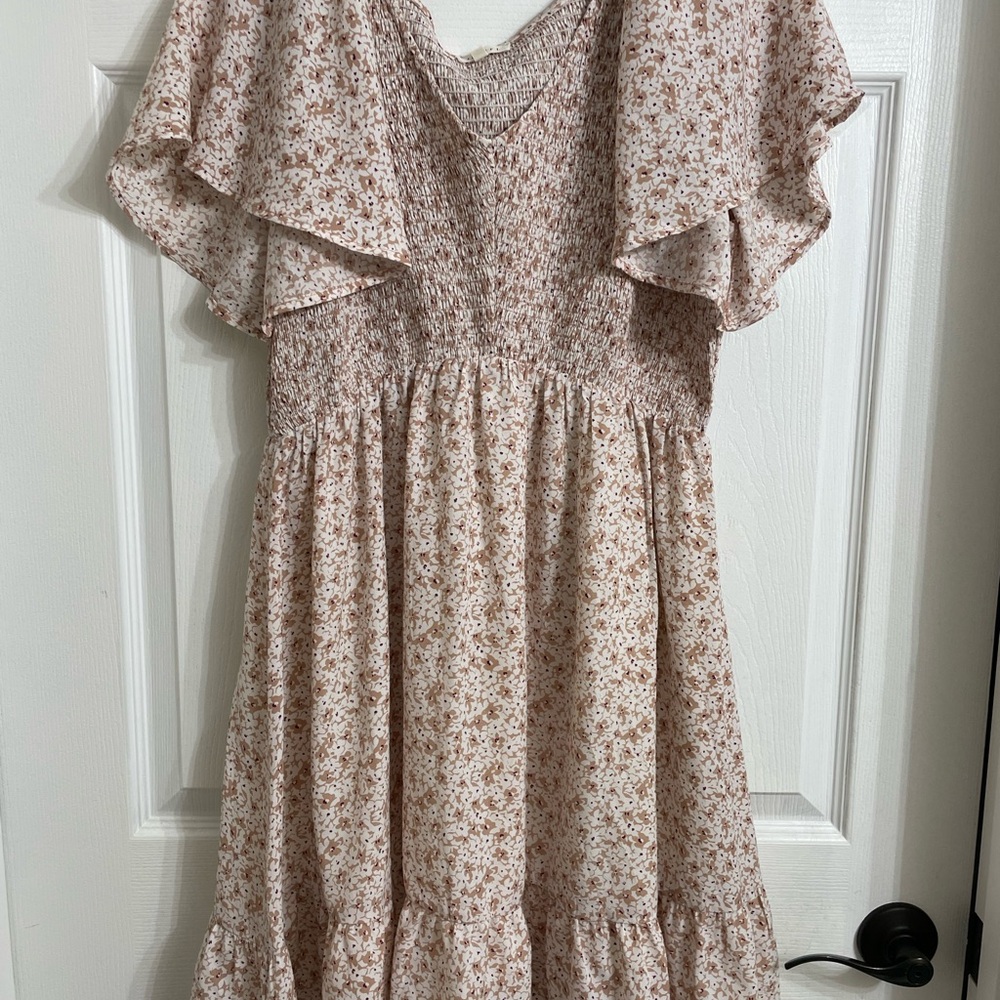 JODIFL smocked flutter sleeve dress with ruffle bottom hem size large